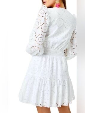 Lilly Pulitzer Taviana Eyelet Dress White Circle Bloom Resort Style Size 00 new
